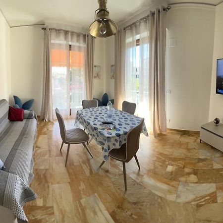 Welcome Riviera -Torre D'Avorio Appartamento 126 Mq Piu'Terrazzo25 Mq - Totalmente Rinnovato- 250 M Dal Centro - Parcheggio A Pagamento 15 Euro Al Giorno Da Prenotare In Anticipo Salvo Dispo -Parking At 15 Euro Per Day To Be Booked In Advance If Avai Rapallo Bagian luar foto